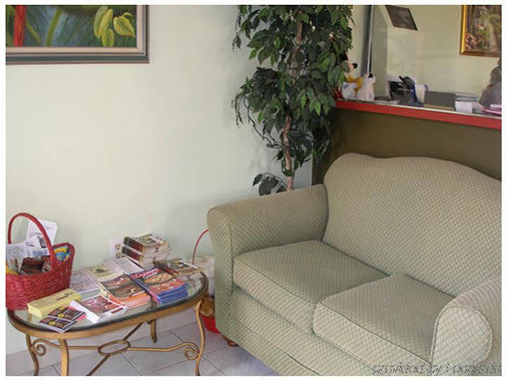 The Keys Motel Kissimmee İç mekan fotoğraf